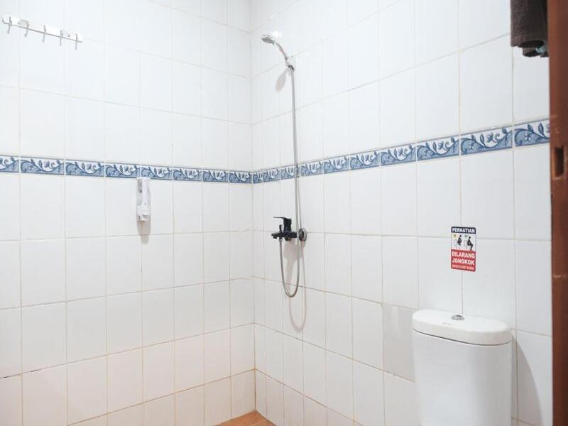 Pasifik Hotel Джакарта Экстерьер фото