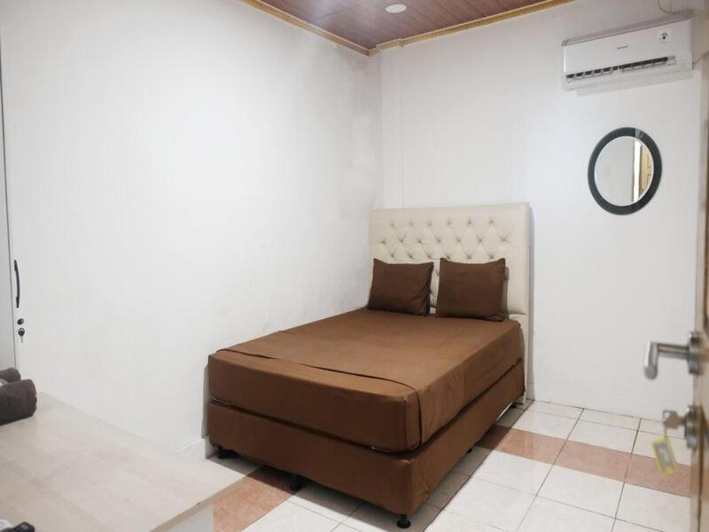 Pasifik Hotel Джакарта Экстерьер фото
